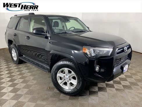 Certified 2024 Toyota 4Runner SR5 image 1