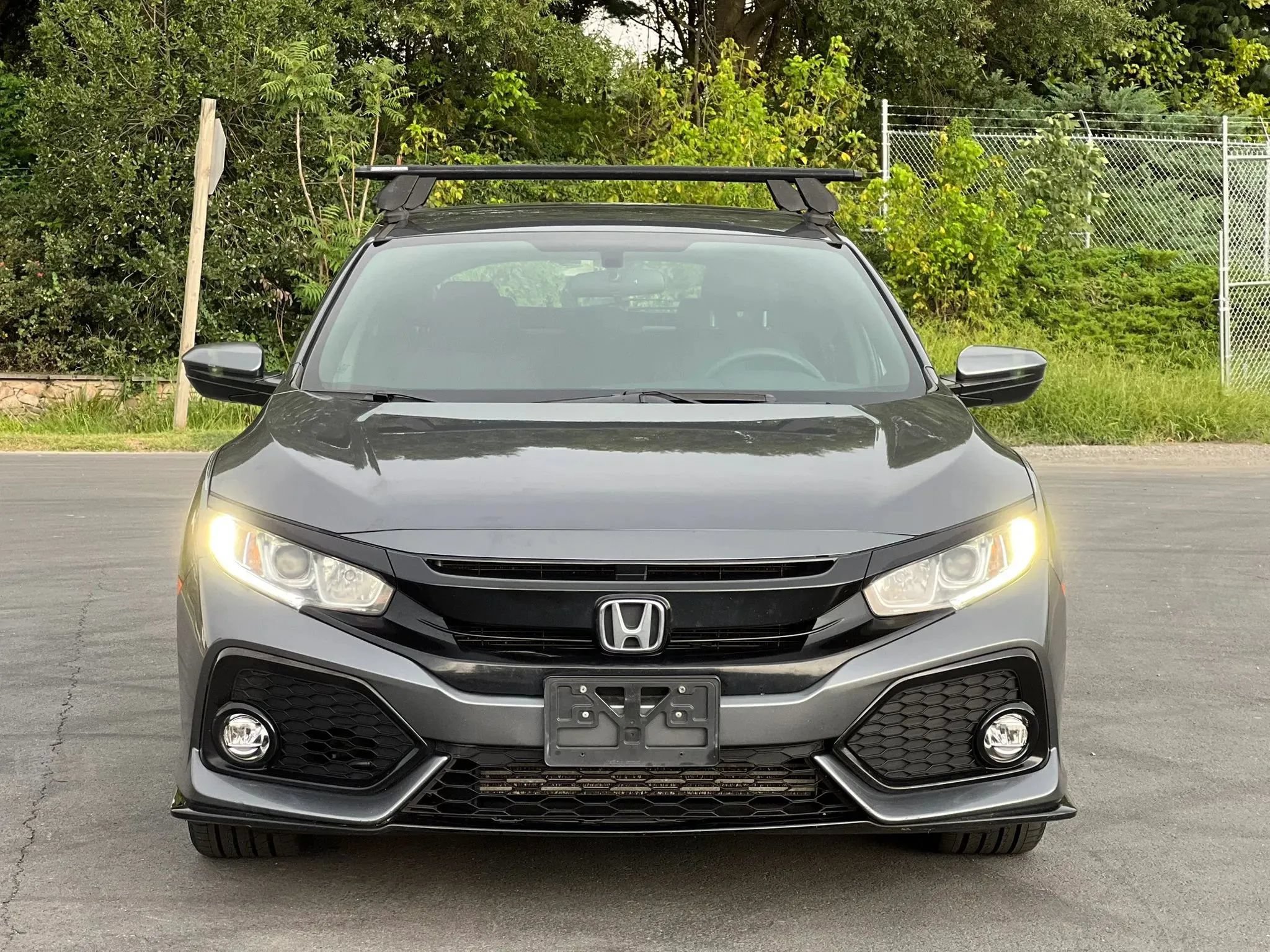 Used 2017 Honda Civic Sport image 8