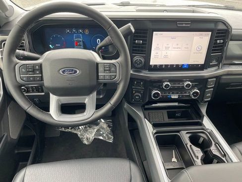 New 2025 Ford F350 Lariat w/ Lariat Ultimate Package image 4