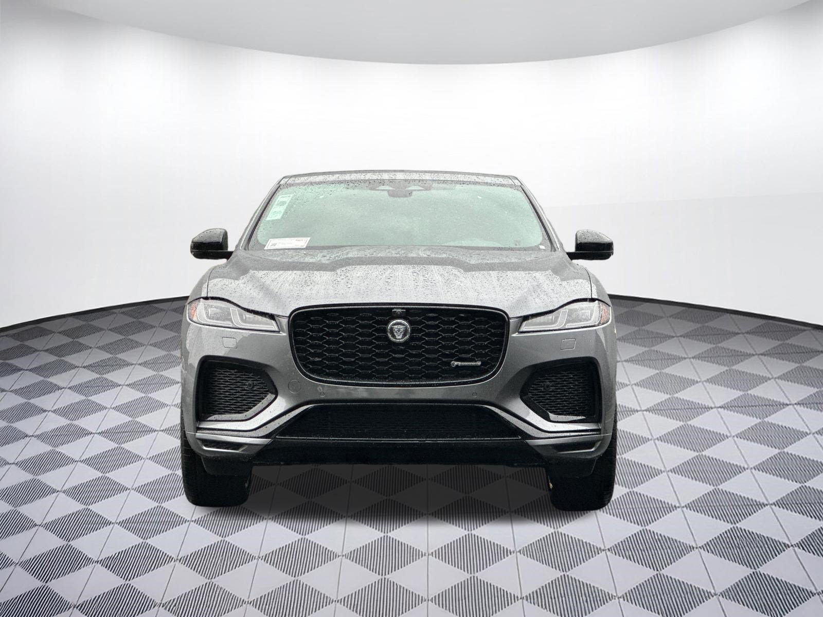New 2025 Jaguar F-PACE R-Dynamic S AWD/4WD image 5