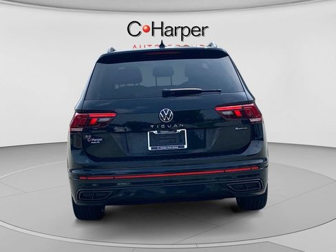 Used 2024 Volkswagen Tiguan SE R-Line AWD/4WD image 4