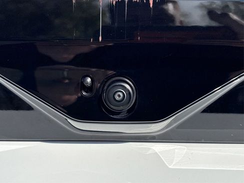 Used 2024 BMW X2 M35i image 16