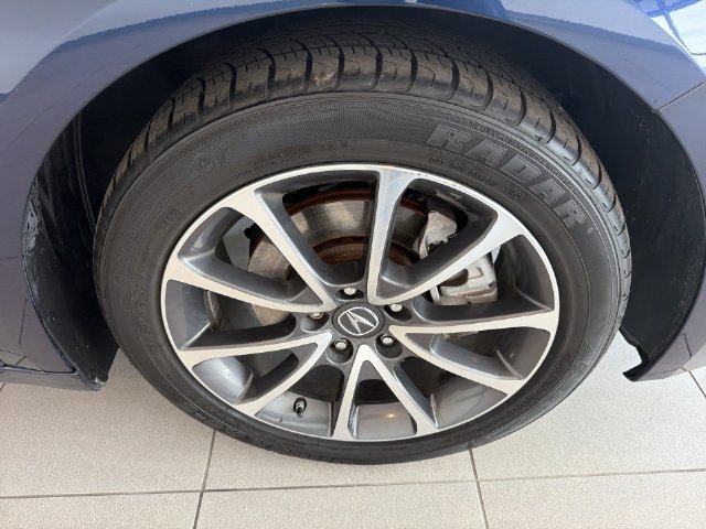 Used 2017 Acura TLX w/ Technology Package FWD image 14