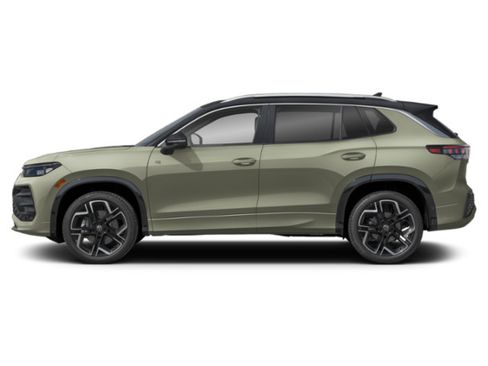 New 2026 Volkswagen Tiguan SEL R-Line AWD/4WD image 3