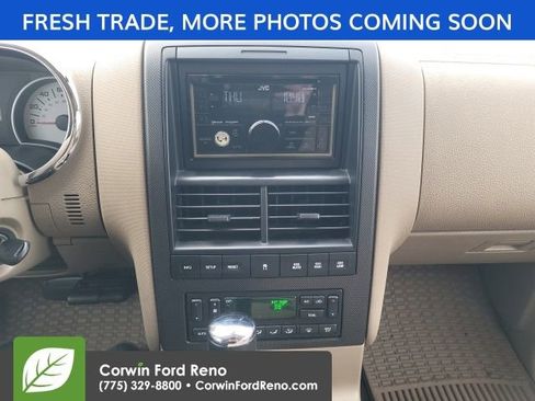 Used 2007 Ford Explorer Sport Trac Limited image 18