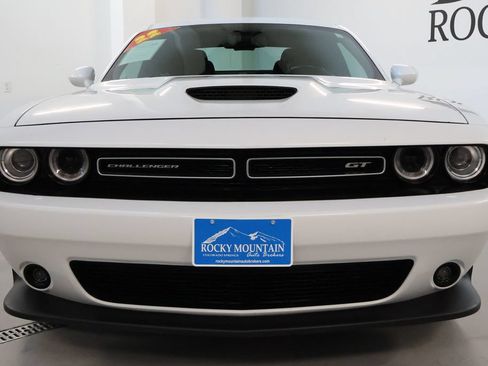 Used 2022 Dodge Challenger GT AWD/4WD image 2