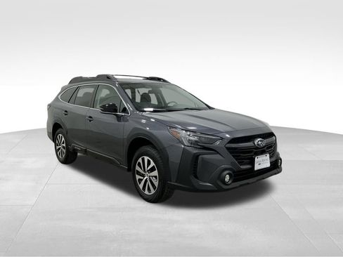 Used 2024 Subaru Outback Premium image 5