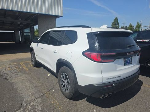 Used 2025 GMC Acadia AT4 w/ Super Cruise Package AWD/4WD image 3
