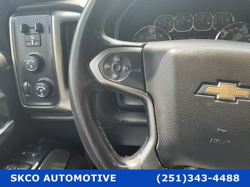 Used 2018 Chevrolet Silverado 1500 LT w/ All Star Edition image 19