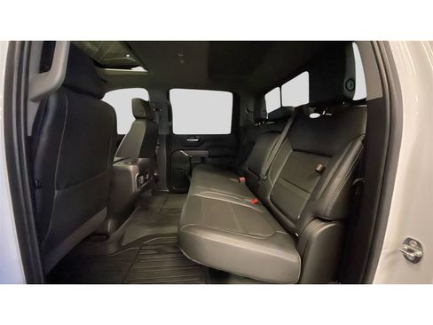 Used 2023 GMC Sierra 2500 Denali image 14