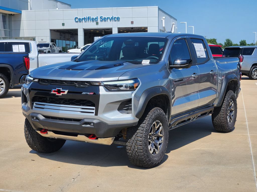 New 2026 Chevrolet Colorado ZR2 w/ Technology Package AWD/4WD image 2