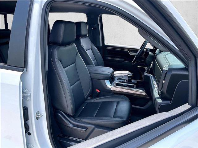 Certified 2024 Chevrolet Silverado 1500 LT Trail Boss w/ Convenience Package II AWD/4WD image 9