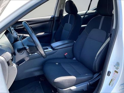 Used 2024 Nissan Sentra SV w/ All-Weather Package FWD image 20