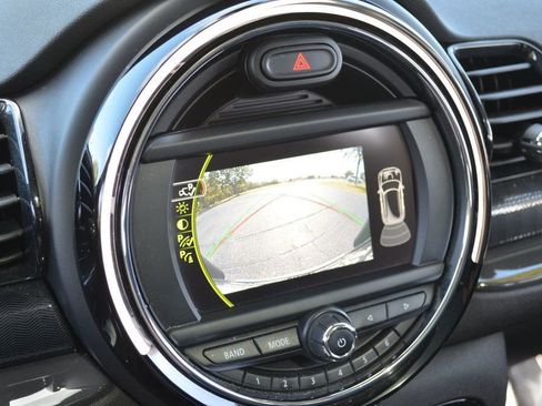 Used 2016 MINI Cooper Clubman image 13