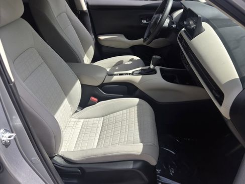 Certified 2026 Honda HR-V LX image 16