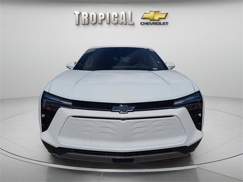 New 2025 Chevrolet Blazer EV LT image 8