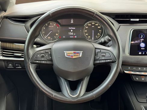 Used 2019 Cadillac XT4 Premium Luxury w/ Enhanced Visibility Package AWD/4WD image 20