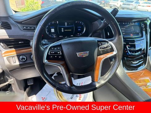 Used 2020 Cadillac Escalade ESV Luxury AWD/4WD image 14