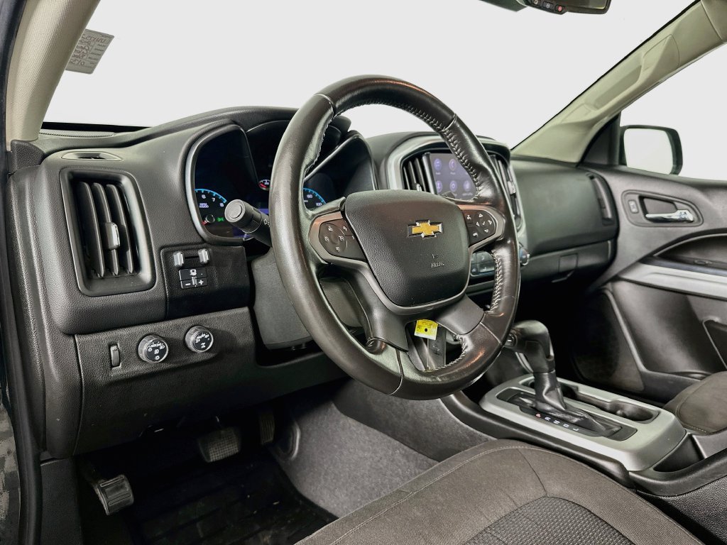 Used 2020 Chevrolet Colorado LT w/ Safety Package AWD/4WD image 10