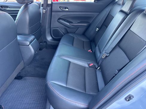 Used 2024 Nissan Altima 2.5 SR FWD image 16