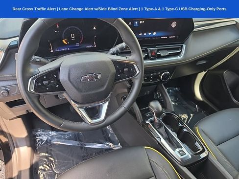 Used 2024 Chevrolet TrailBlazer ACTIV w/ Convenience Package AWD/4WD image 9