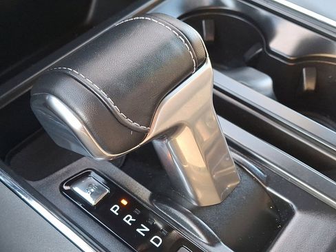 Used 2025 Ford F150 Lightning Flash image 29