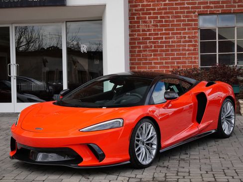 Used 2025 McLaren GTS RWD image 21