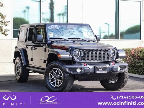 Used 2025 Jeep Wrangler Unlimited Rubicon AWD/4WD image 1