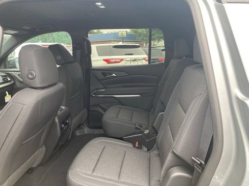 New 2026 Chevrolet Traverse LT w/ Midnight/Sport Edition AWD/4WD image 19