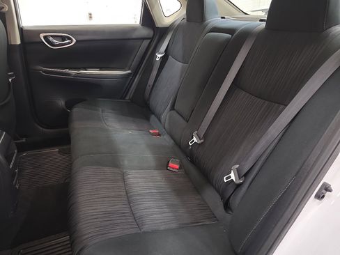 Used 2019 Nissan Sentra SV image 32