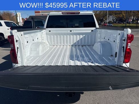 Used 2025 Chevrolet Silverado 1500 LT image 16