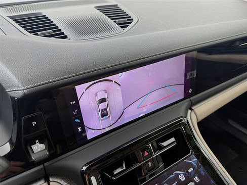 New 2026 Porsche Panamera 4 AWD/4WD image 17