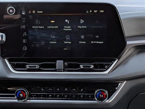 New 2026 Chevrolet Equinox LT w/ Convenience Package II image 11