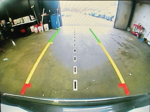 Used 2015 Jeep Grand Cherokee Overland image 15