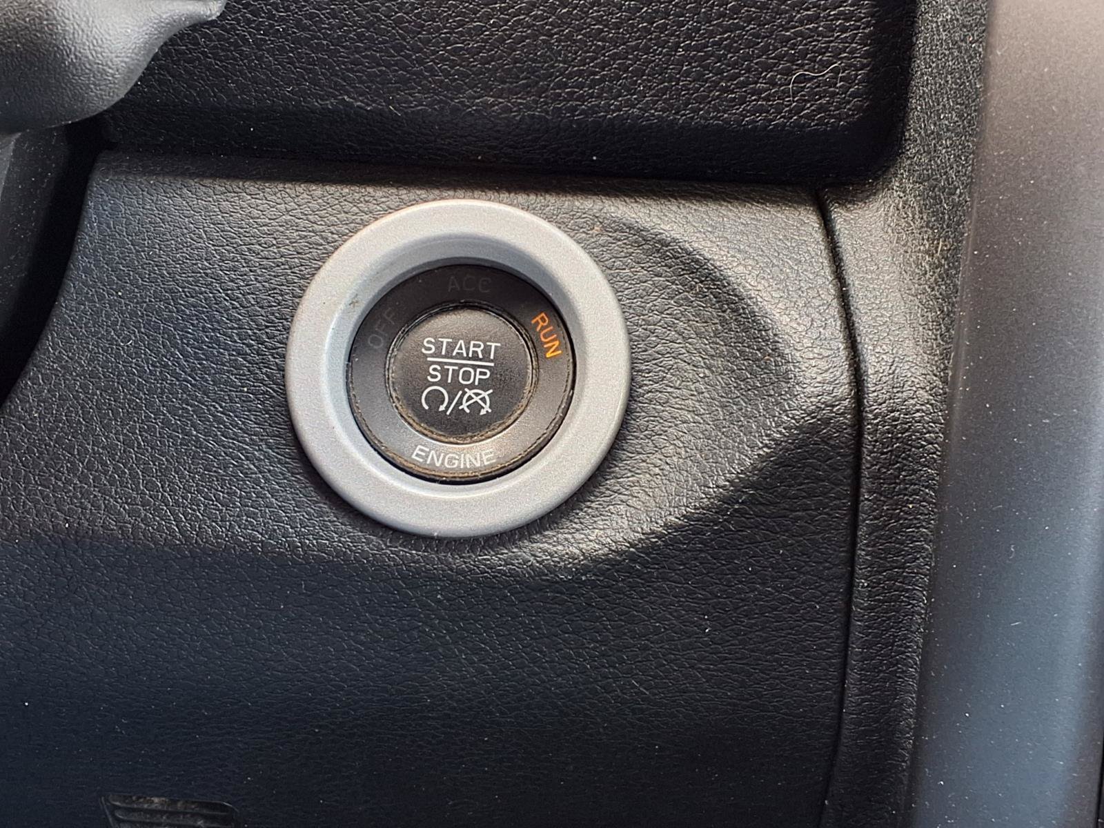 Used 2014 RAM 2500 Limited AWD/4WD image 15