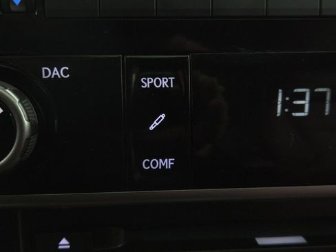 Used 2022 Lexus GX 460 Luxury image 12