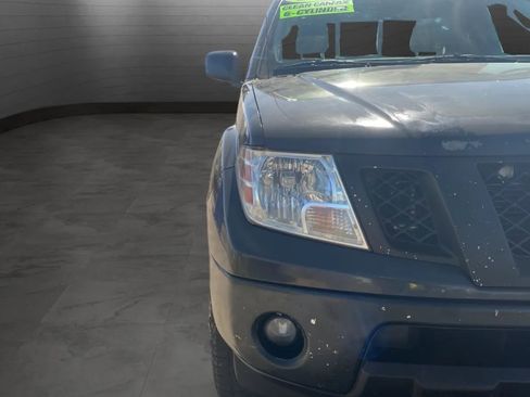 Used 2010 Nissan Frontier SE w/ SE Value Truck Pkg RWD image 31