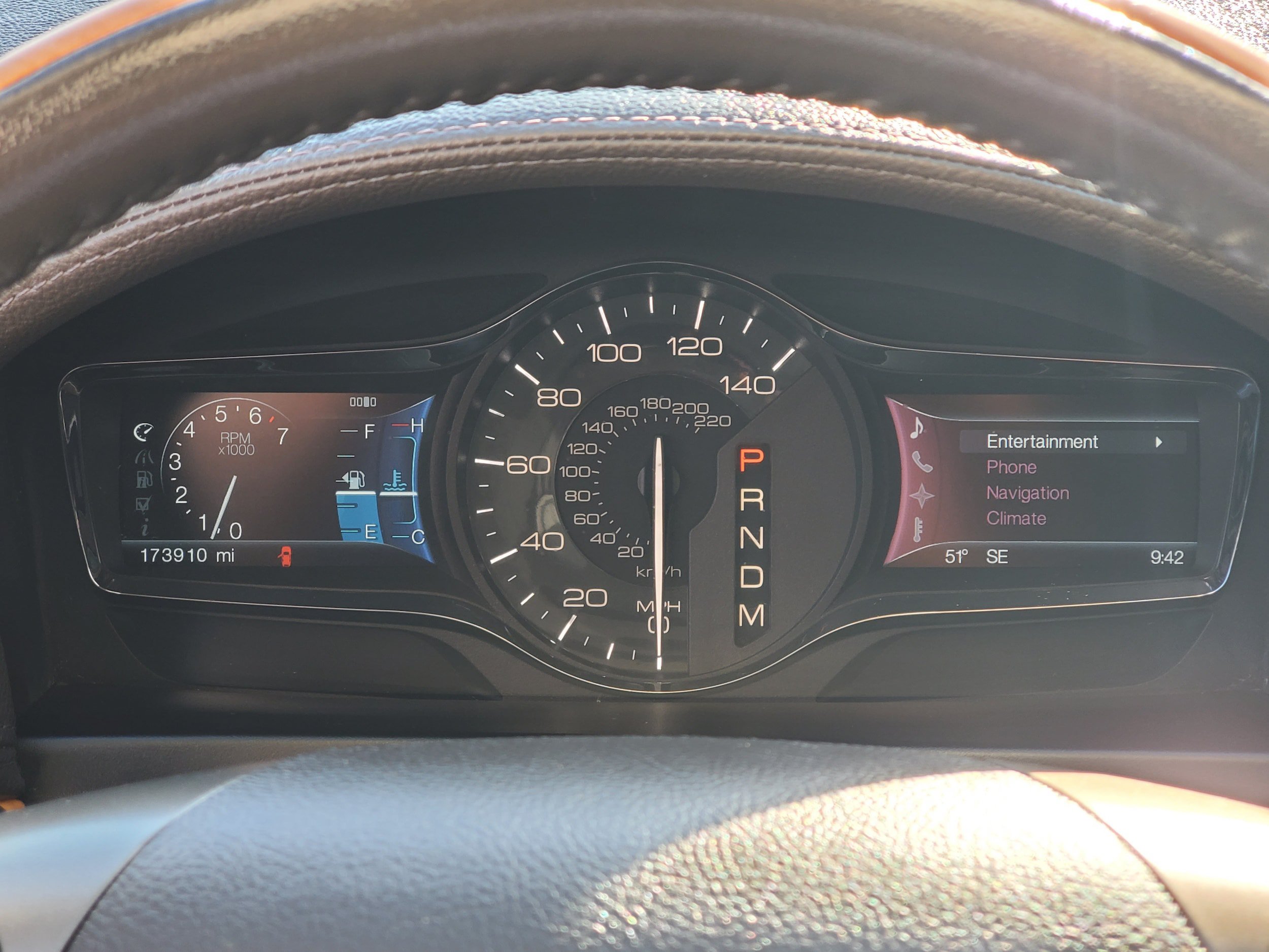Used 2012 Lincoln MKX AWD image 21
