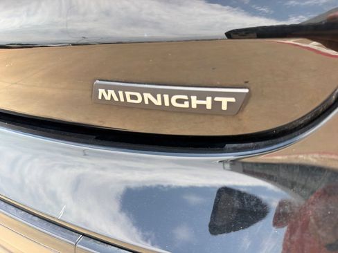 Used 2024 Nissan Murano SV w/ SV Midnight Edition Package AWD/4WD image 12