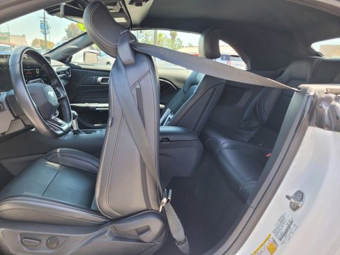 Used 2025 Ford Mustang Premium RWD image 15