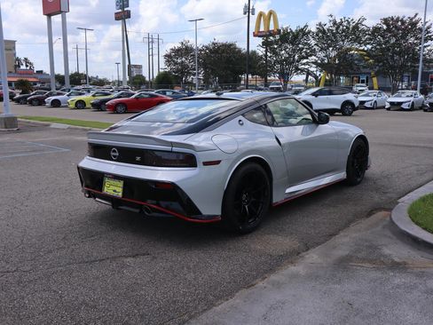 New 2025 Nissan Z NISMO w/ Floor Mat Package image 9