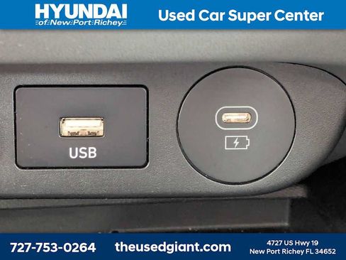 Used 2025 Hyundai Elantra Sport FWD image 21
