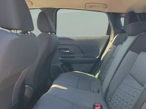 New 2026 Nissan Kicks SV image 10