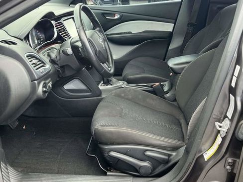 Used 2015 Dodge Dart SXT image 13