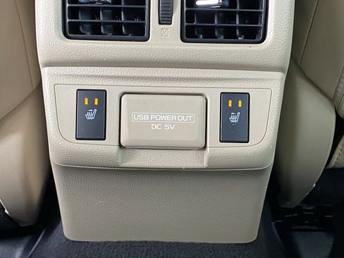 Used 2018 Subaru Outback 3.6R Limited image 44