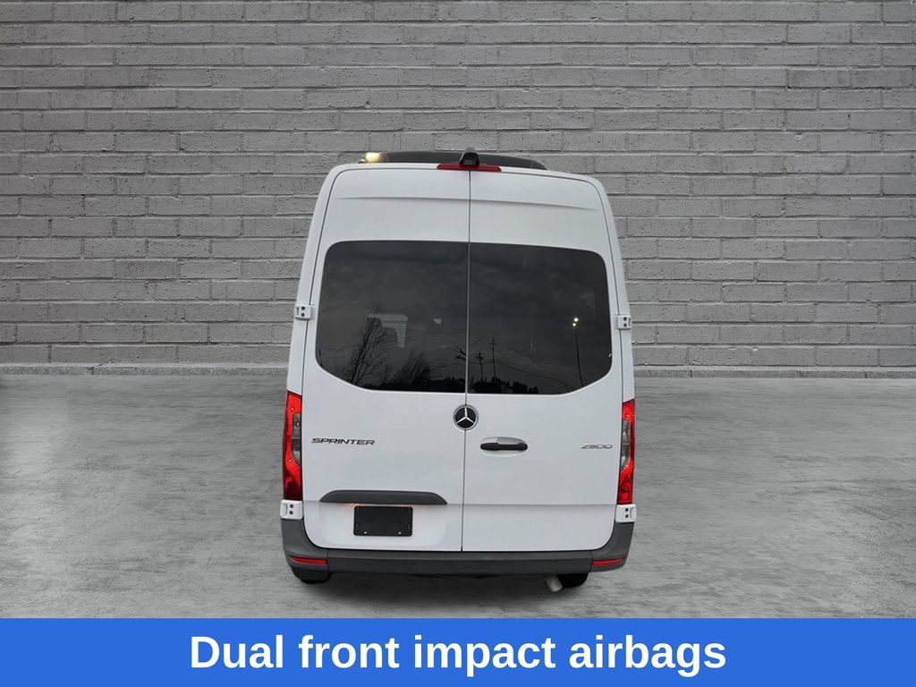 Used 2019 Mercedes-Benz Sprinter 2500 image 8