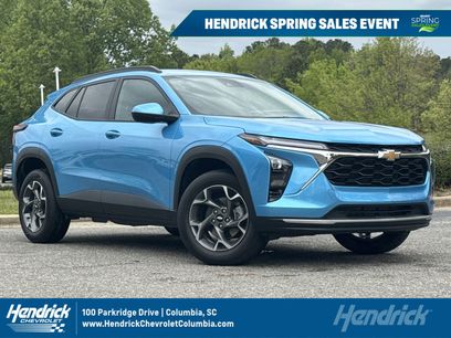 Used 2025 Chevrolet Trax LT