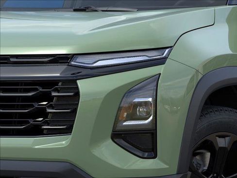 New 2026 Chevrolet Equinox LT w/ Midnight Edition image 10