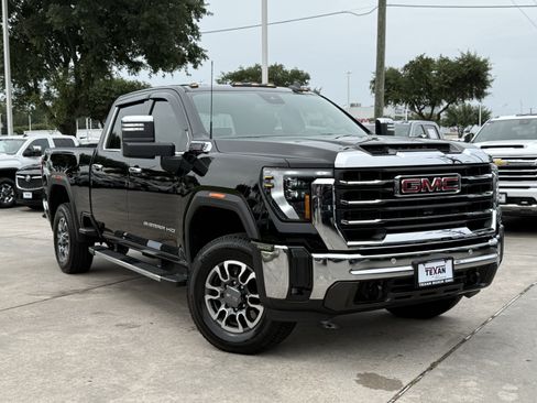 Used 2025 GMC Sierra 2500 SLT w/ Texas SLT Premium Package AWD/4WD image 2