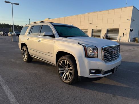 Used 2018 GMC Yukon Denali w/ Denali Ultimate Package image 4